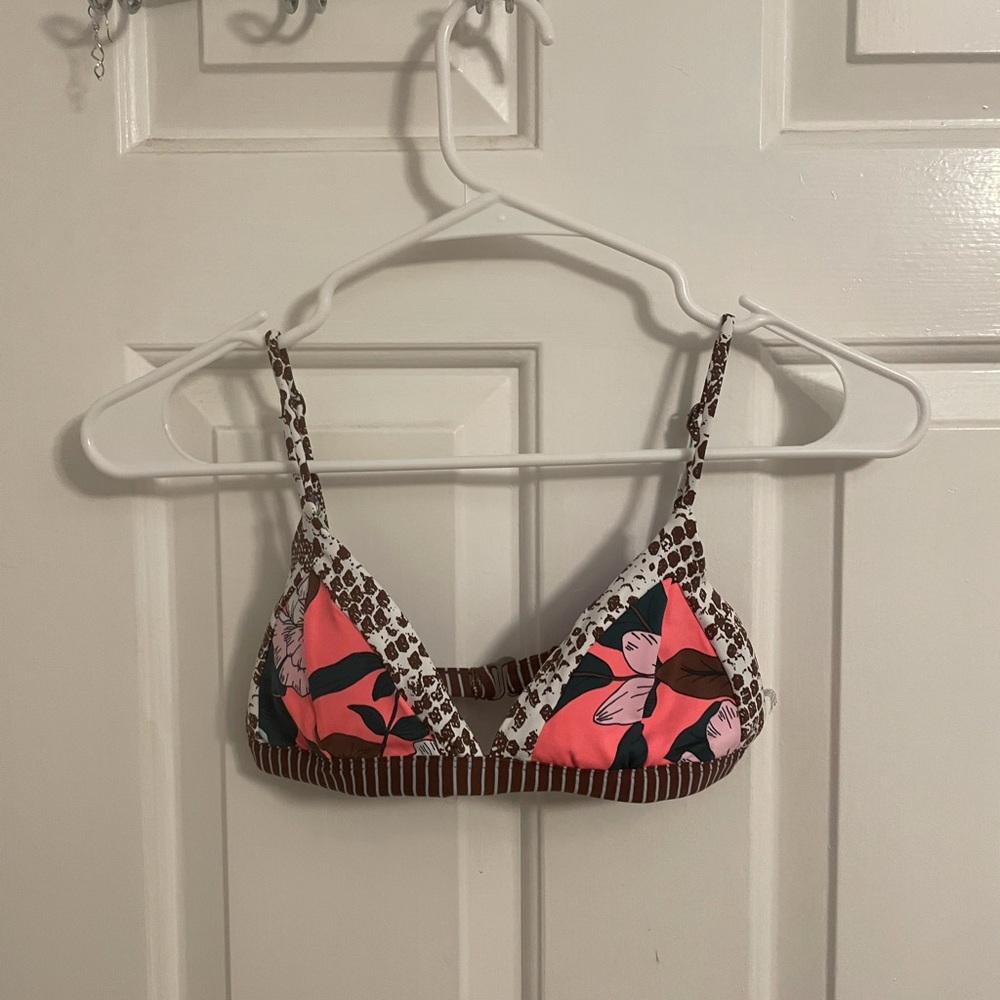 Maaji REVERSIBLE bikini top